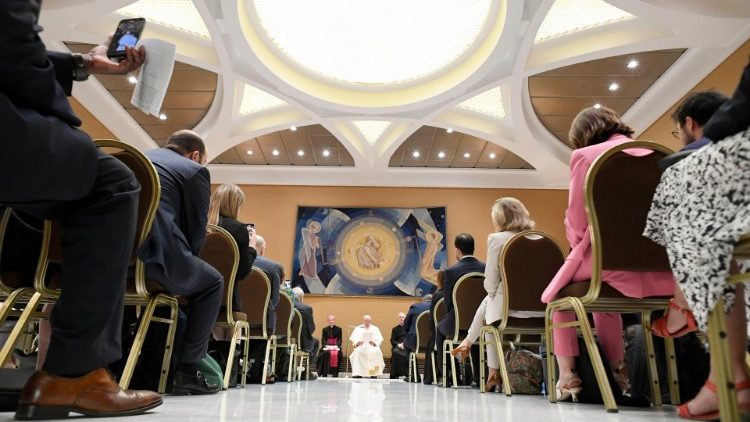 Le Pape invite à anticiper les mauvaises utilisations de l'intelligence artificielle