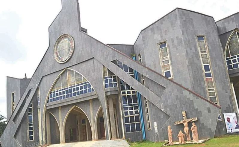 Un diocèse catholique au Nigeria se dissocie du pasteur de 