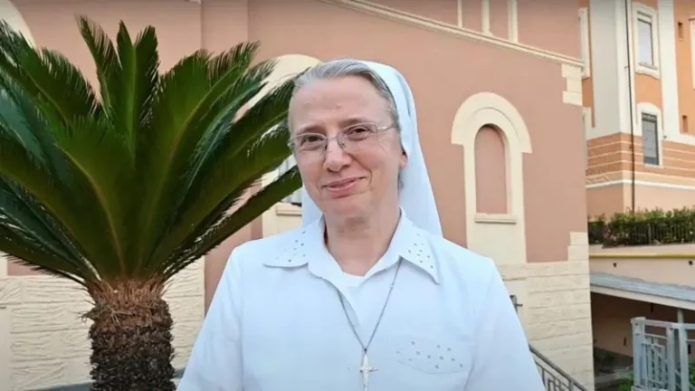 Simona Brambilla : Première femme à diriger un dicastère clé au Vatican